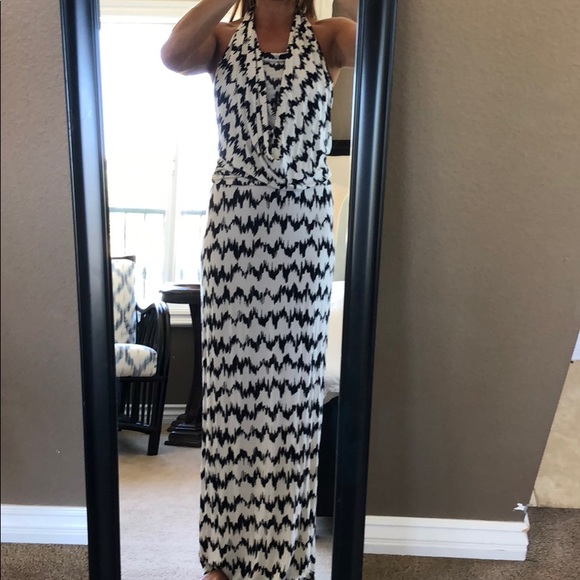 Tart Dresses & Skirts - Tart small halter dess